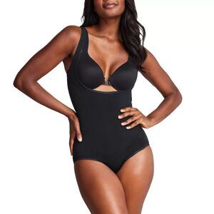 Assets by Spanx Women's Remarkable Results Open-Bust Bodysuit S NWT